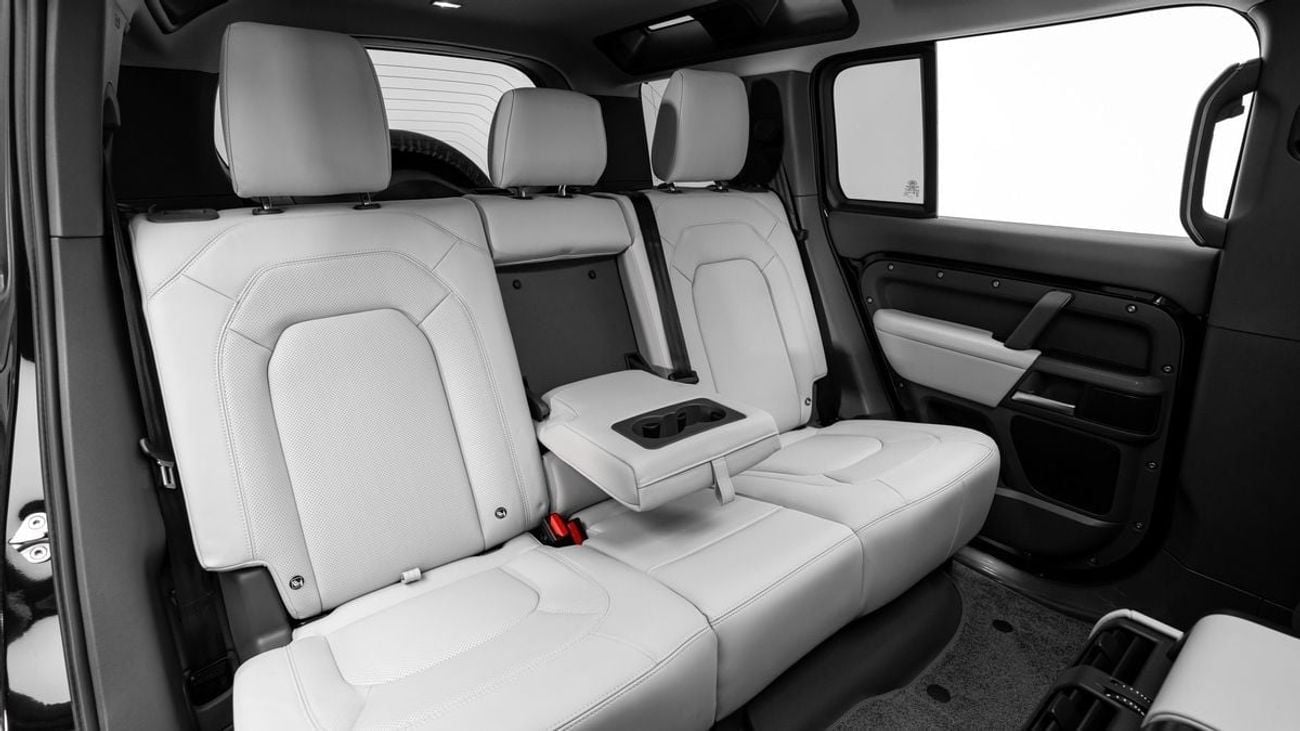 Land Rover Defender X-Dynamic HSE P400e - 2026 - Under Dealer Warranty