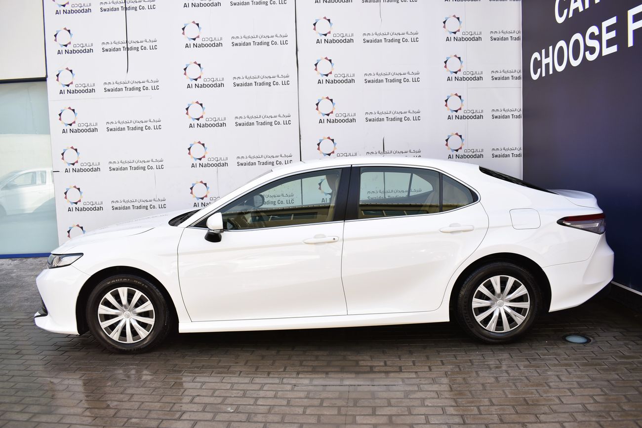 Toyota Camry AED 1119 PM | 2.5L LE GCC DEALER WARRANTY