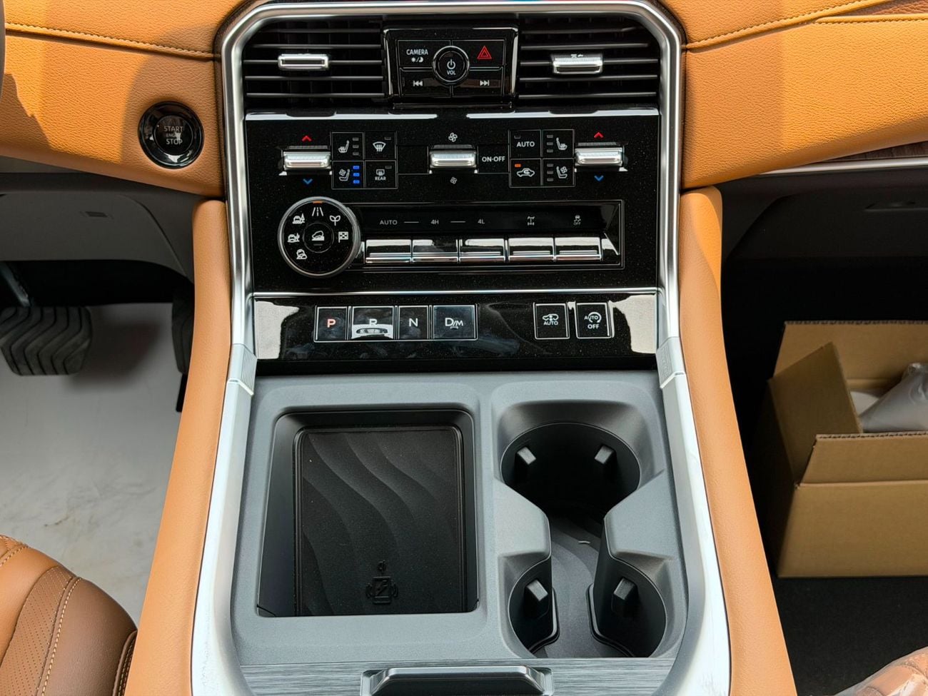 نيسان باترول LE PLATINUM CITY LE PLATINUM 3.5L Petrol V6 2026 Export Price @ 368,000 AED