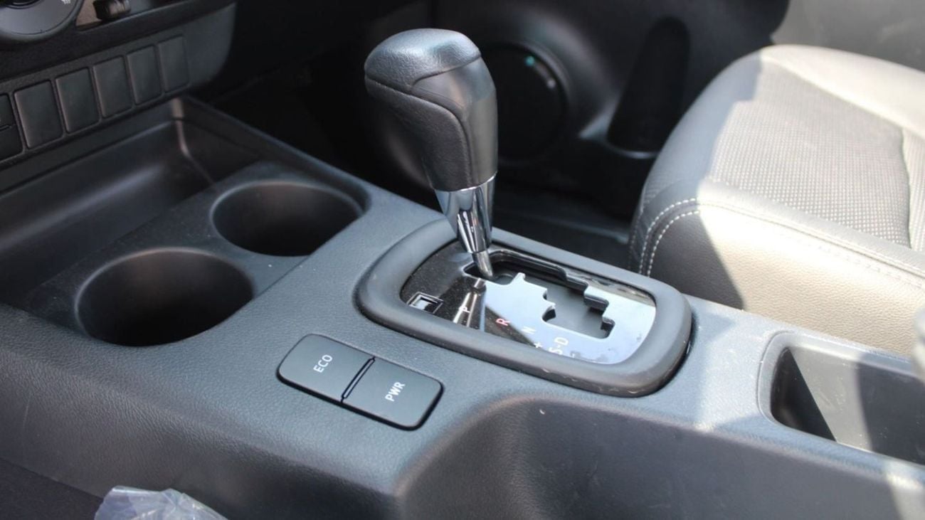 Toyota Hilux GLX HILUX 2.7L AT PETROL 2024
