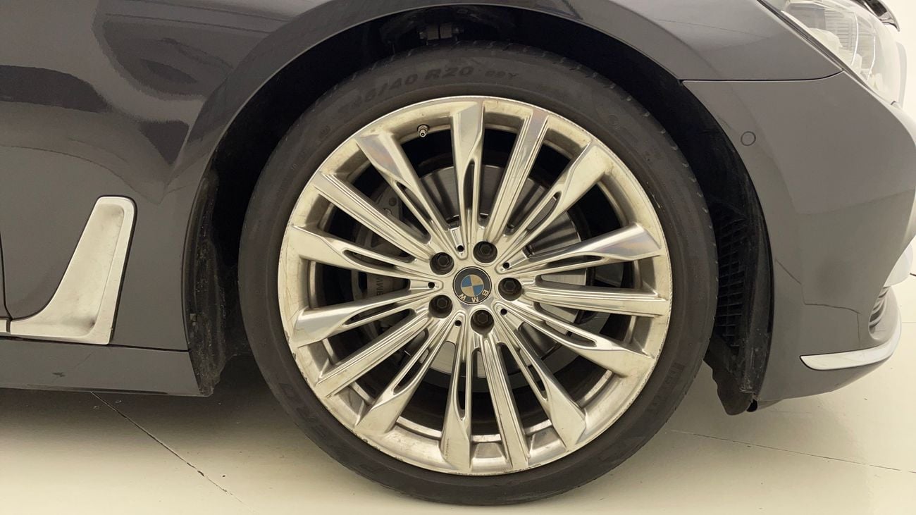 BMW 740Li PURE EXCELLENCE 3 | Zero Down Payment | Home Test Drive