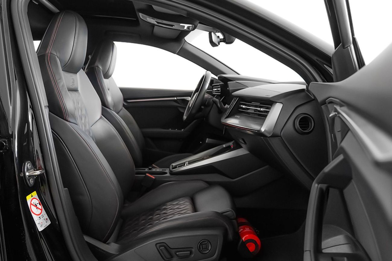 أودي S3 TFSI quattro 2.0L Hatchback