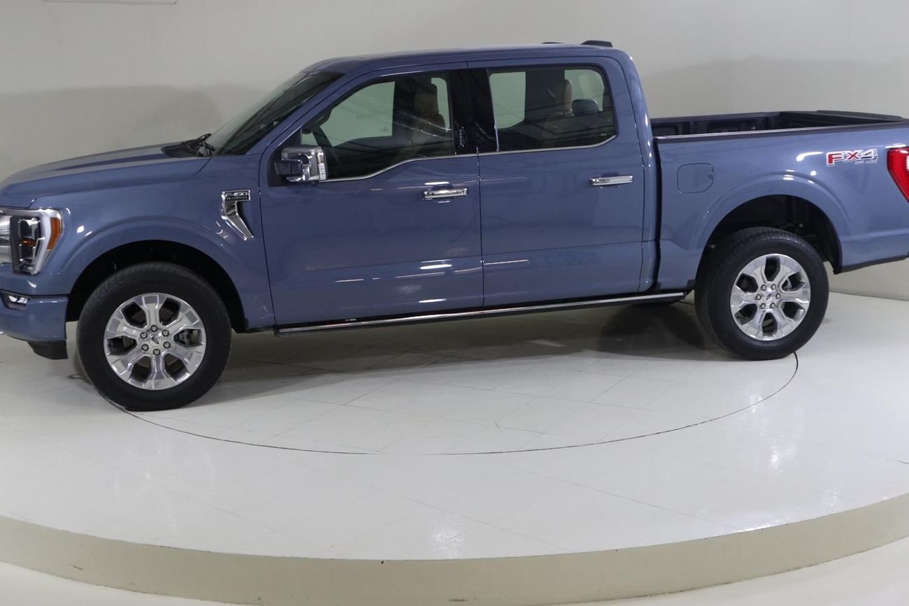 Ford F 150 Platinum 5.0L V8 1823EW F150 PLATINUM CREW 145'' 3.5L ECOBOOST AT LTHR W/O NAVIGATION