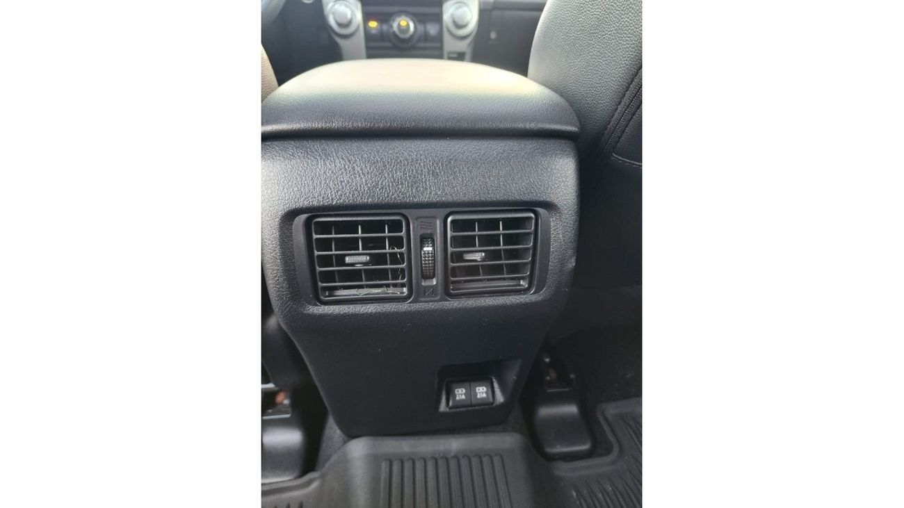 تويوتا Runner4 TOYOTA 4Runner Trd OFF Road  full option