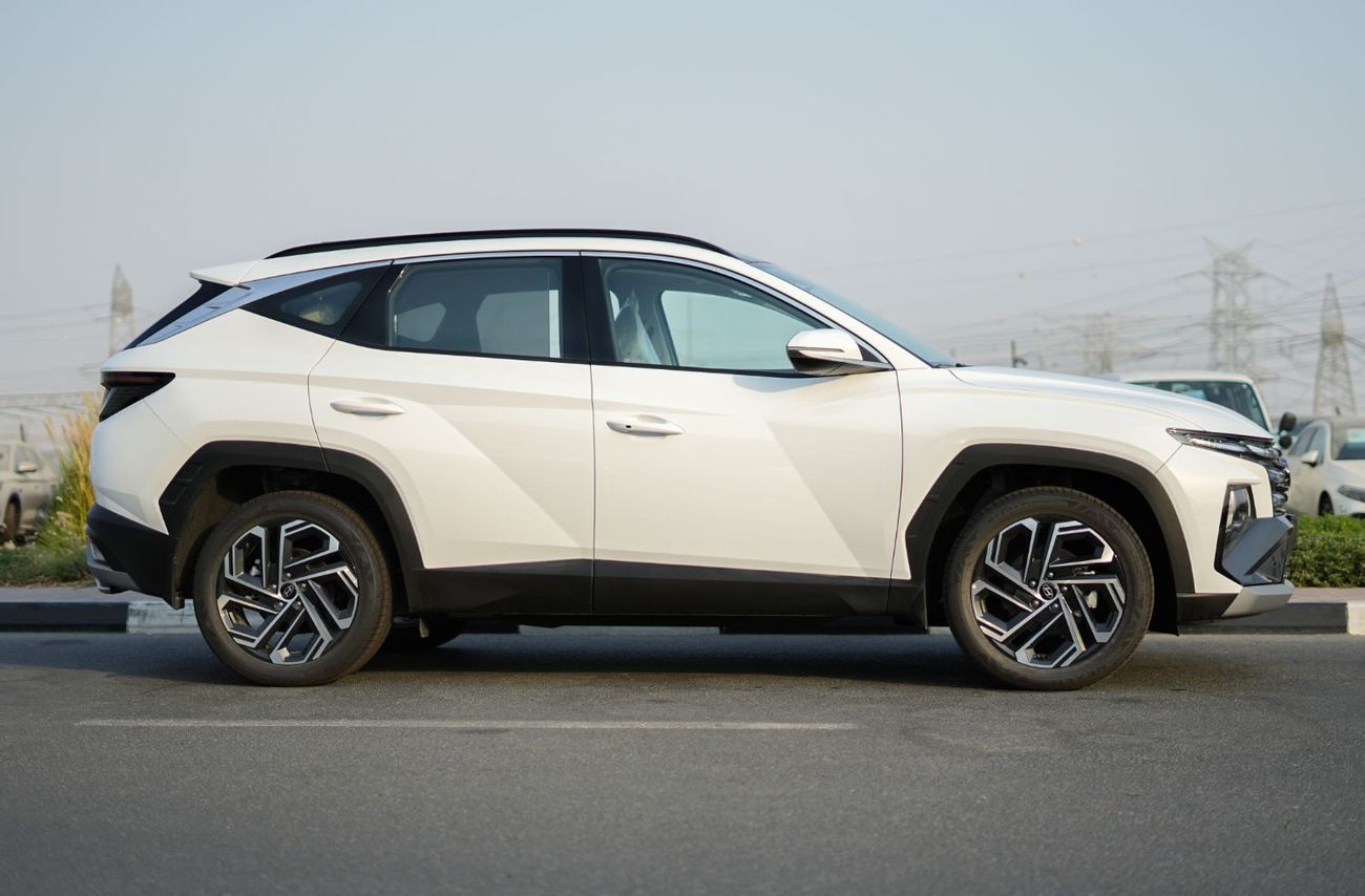 هيونداي توسون 2025 Hyundai Tucson 1.6L AT Petrol (White)