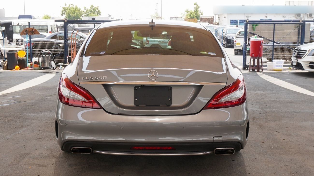 مرسيدس بنز CLS 550