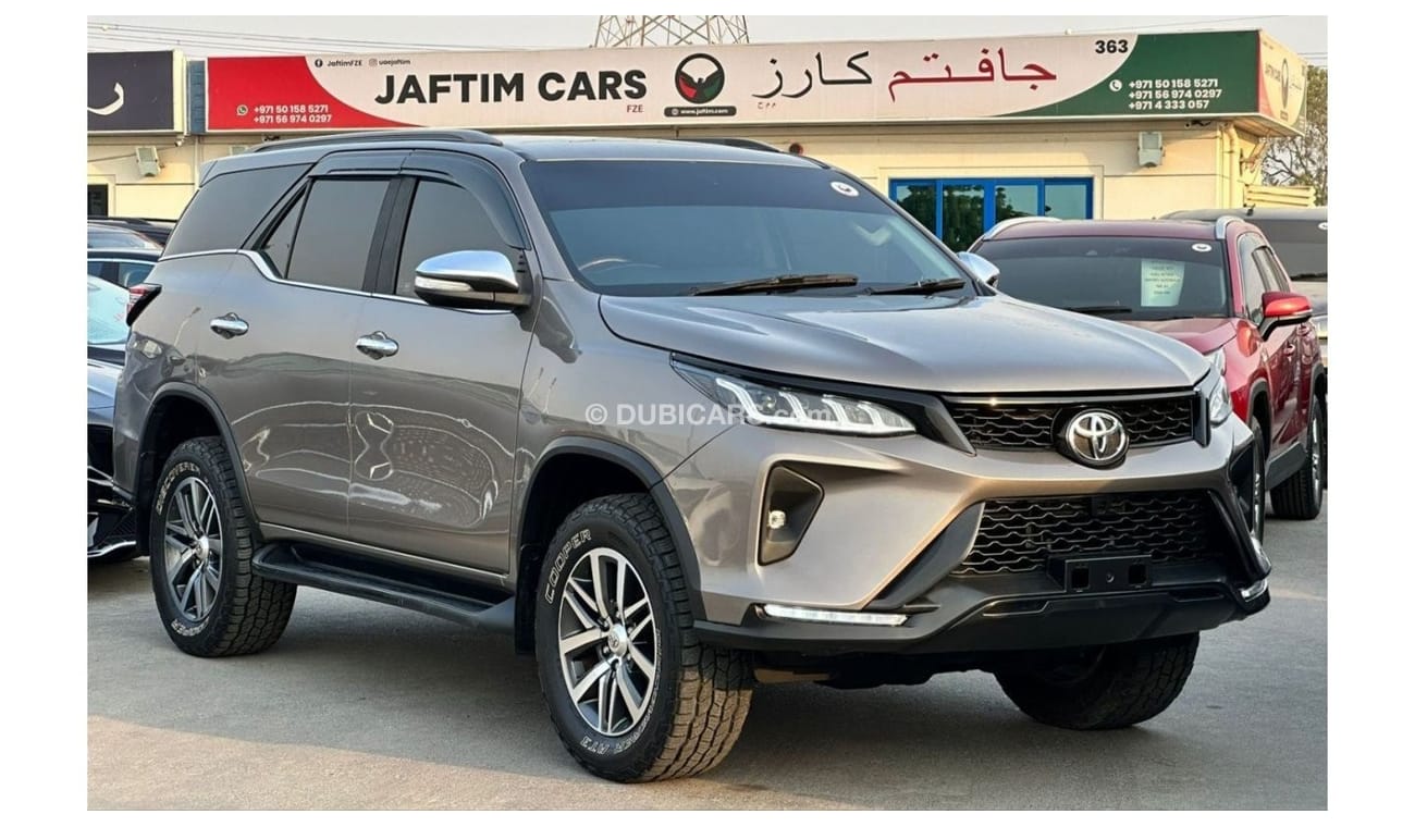 Toyota Fortuner 2023 LEGENDARY KIT INSTALLED IN 2016 DIESEL 2.8L BRONZE/BROWN | 7 SEATER LATHER | PREMIUM CONDITION