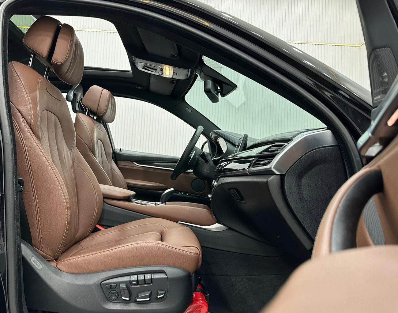 BMW X6 50i M Sport 2018 BMW X6 xDrive50i M-Sport, Warranty, Full Service History, Full Options, GCC