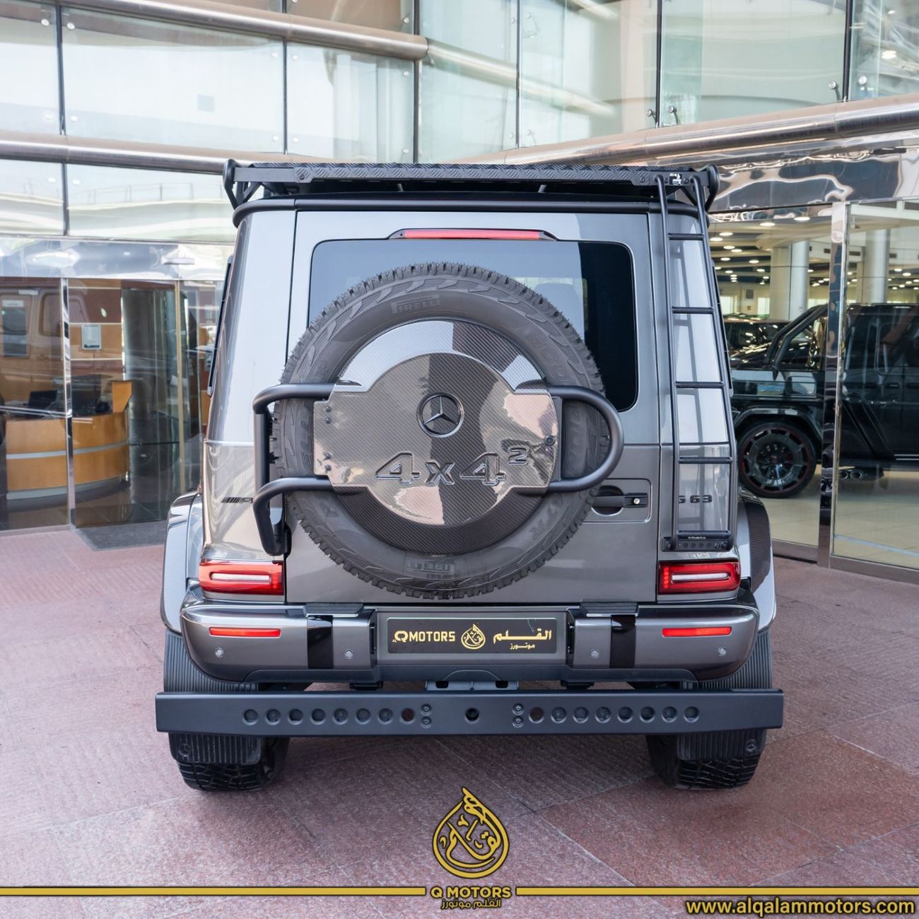 مرسيدس بنز G 63 AMG 2023 MERCDES G63 4X4 DONE ONLY 800KM ( GARGASH WARRANTY TILL JULY 2026 )