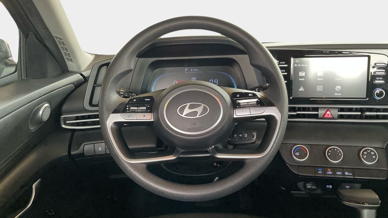 Hyundai Elantra COMFORT 1.6 GL AUTO SMART | Guaranteed Warranty | 0 Down Payment