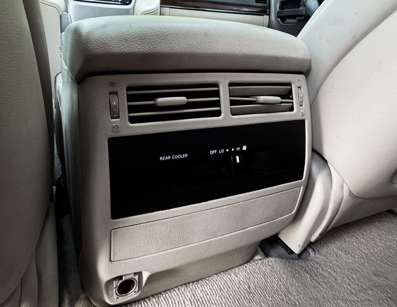 تويوتا لاند كروزر GXR Toyota Land Cruiser | 4.6 L | 2018 | GCC | Accident-Free | In Excellent Condition | 3293 P.M 92 