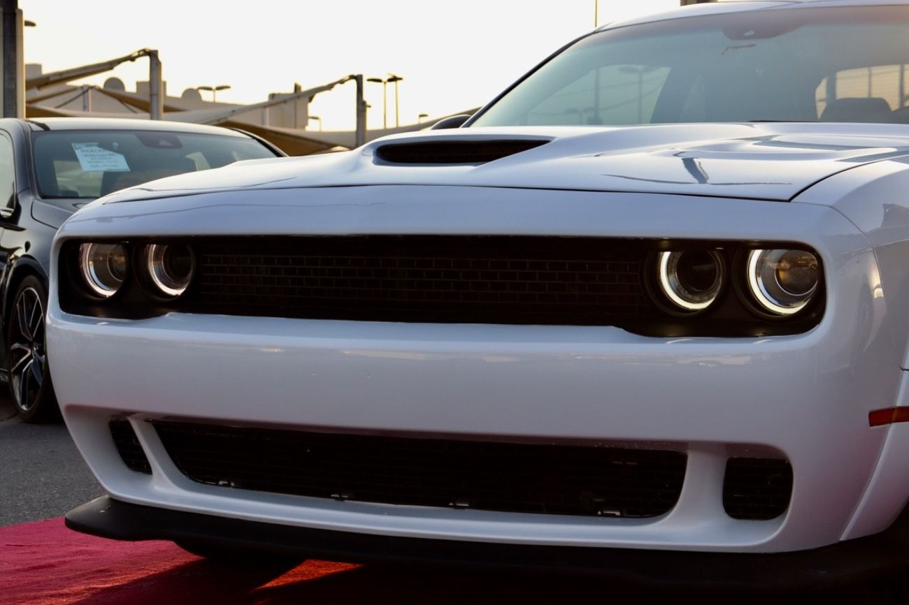 Dodge Challenger Dodge Challenger R/T / USA / 2018 / 5.7L /