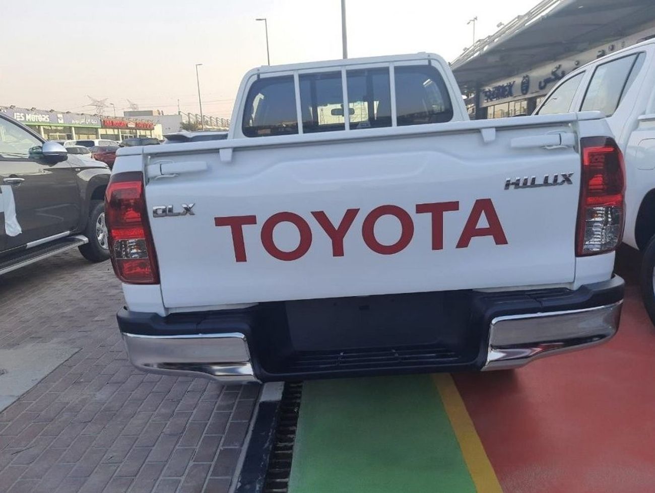 Toyota Hilux GLX У нас лучшие цены