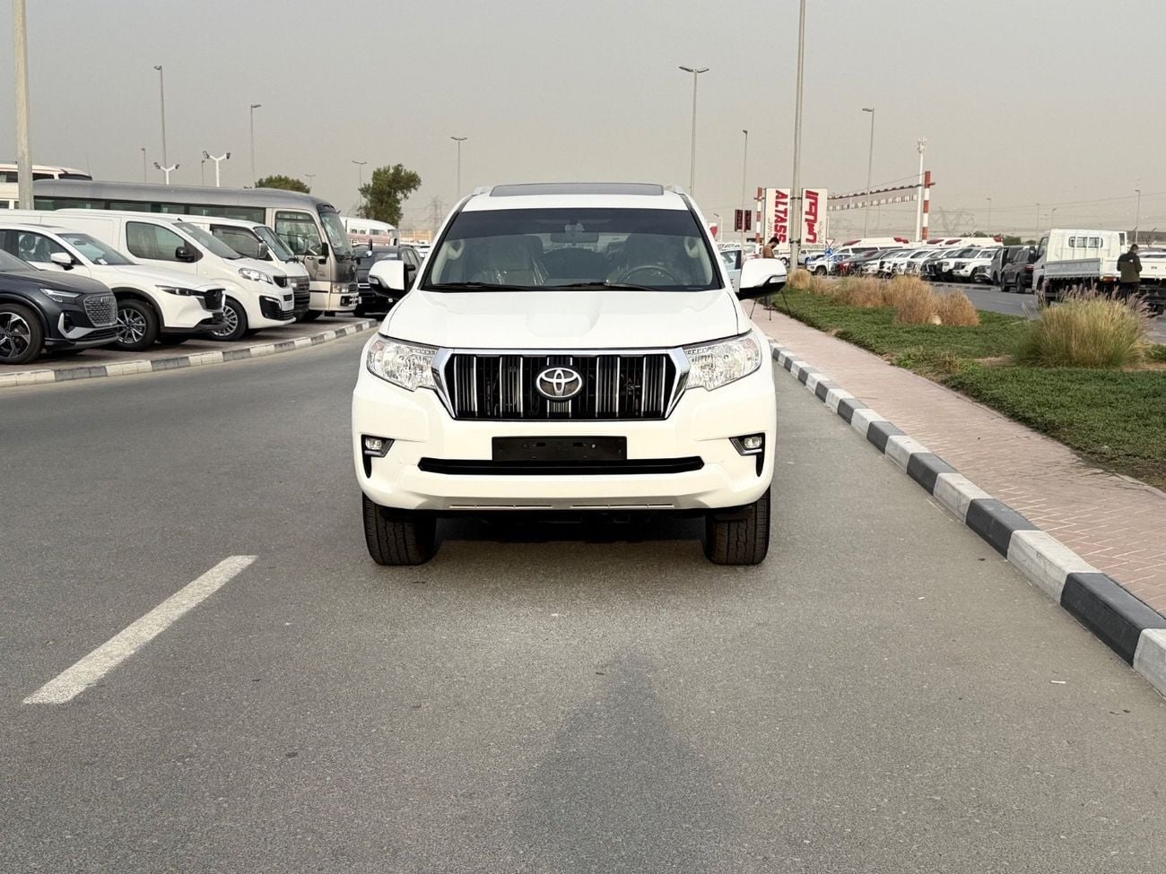 Toyota Prado Toyota Prado model 2019 fuel petrol full option V6 left hand drive