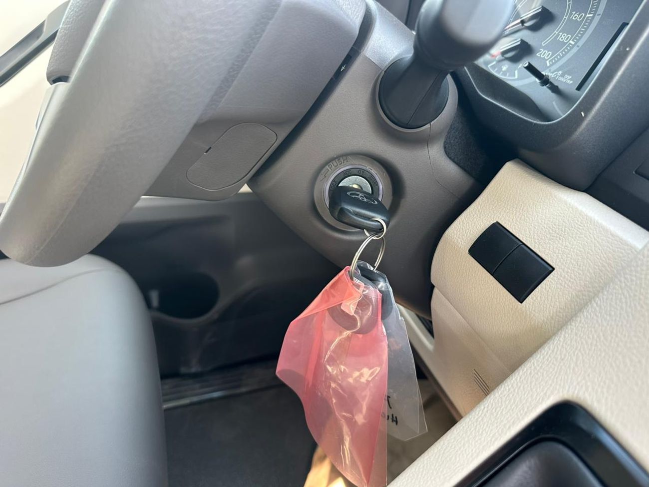 Toyota Hiace HIACE 3.5L MT 2026 MODEL WHITE DIESEL