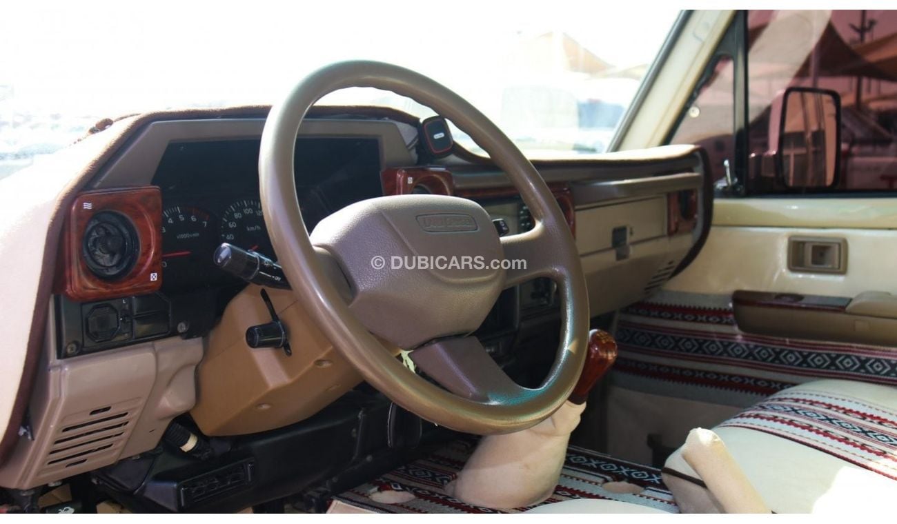 Toyota Land Cruiser Pick Up Lx