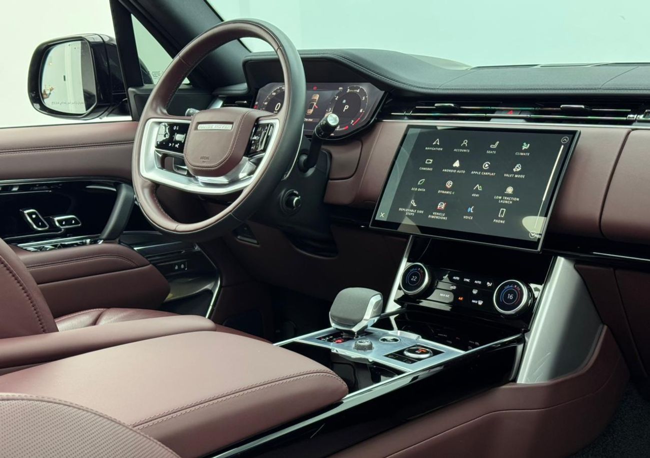 لاند روفر رينج روفر HSE P530 4.4L 2023 Range Rover Vogue P530 HSE, 2028 Range Rover Warranty + Service Pack, GCC