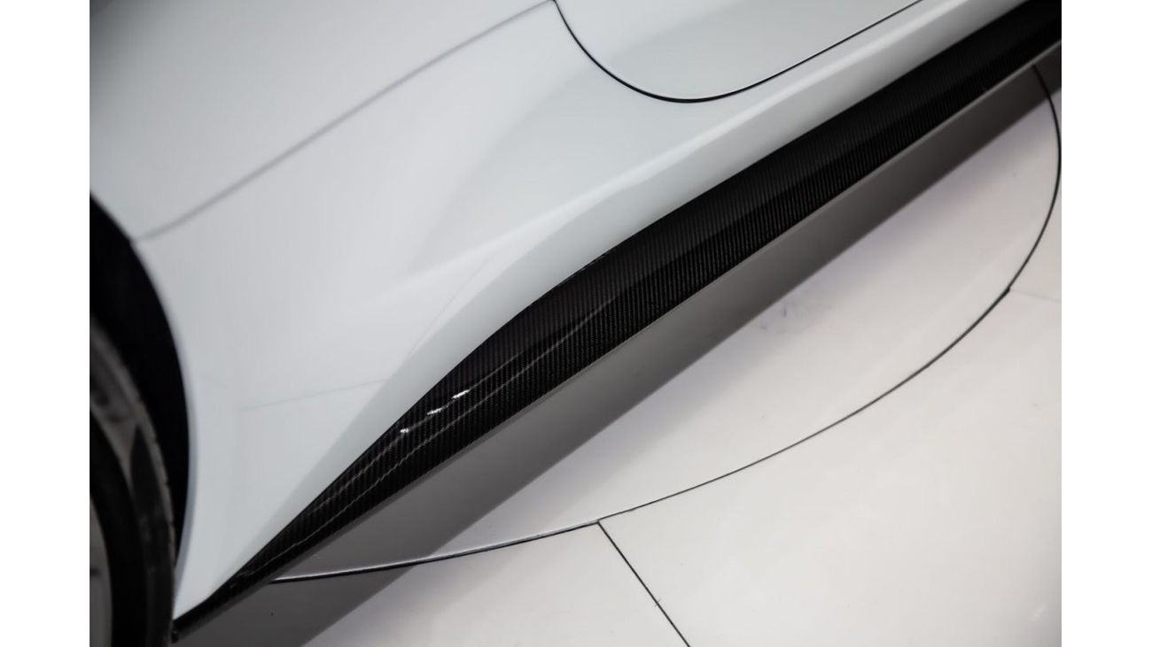 Aston Martin Vanquish Std Aston Martin Vanquish