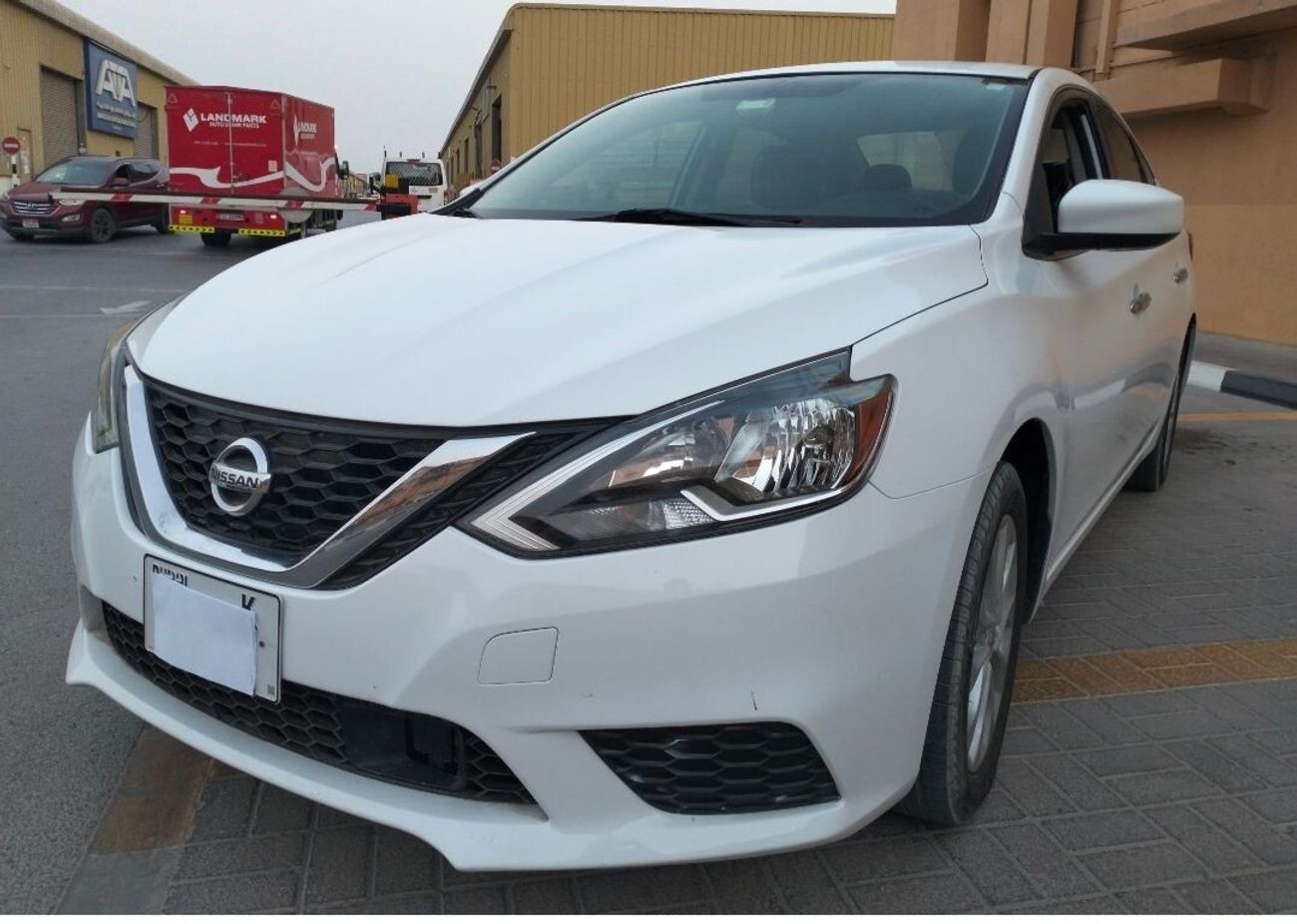 نيسان سنترا SV