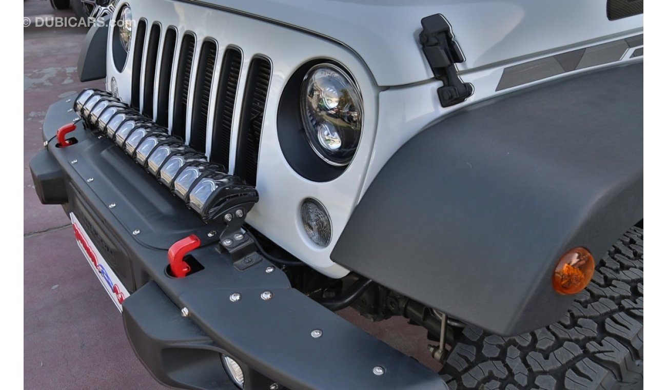 Jeep Wrangler Night Eagle (Gcc Specs | 5-Year Warranty & Service)