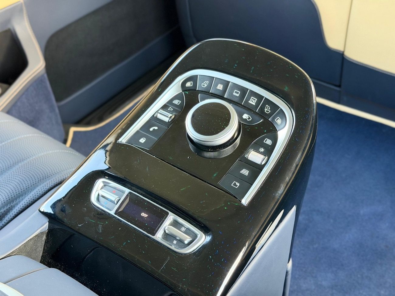 مرسيدس مايباخ V كلاس مايباخ 