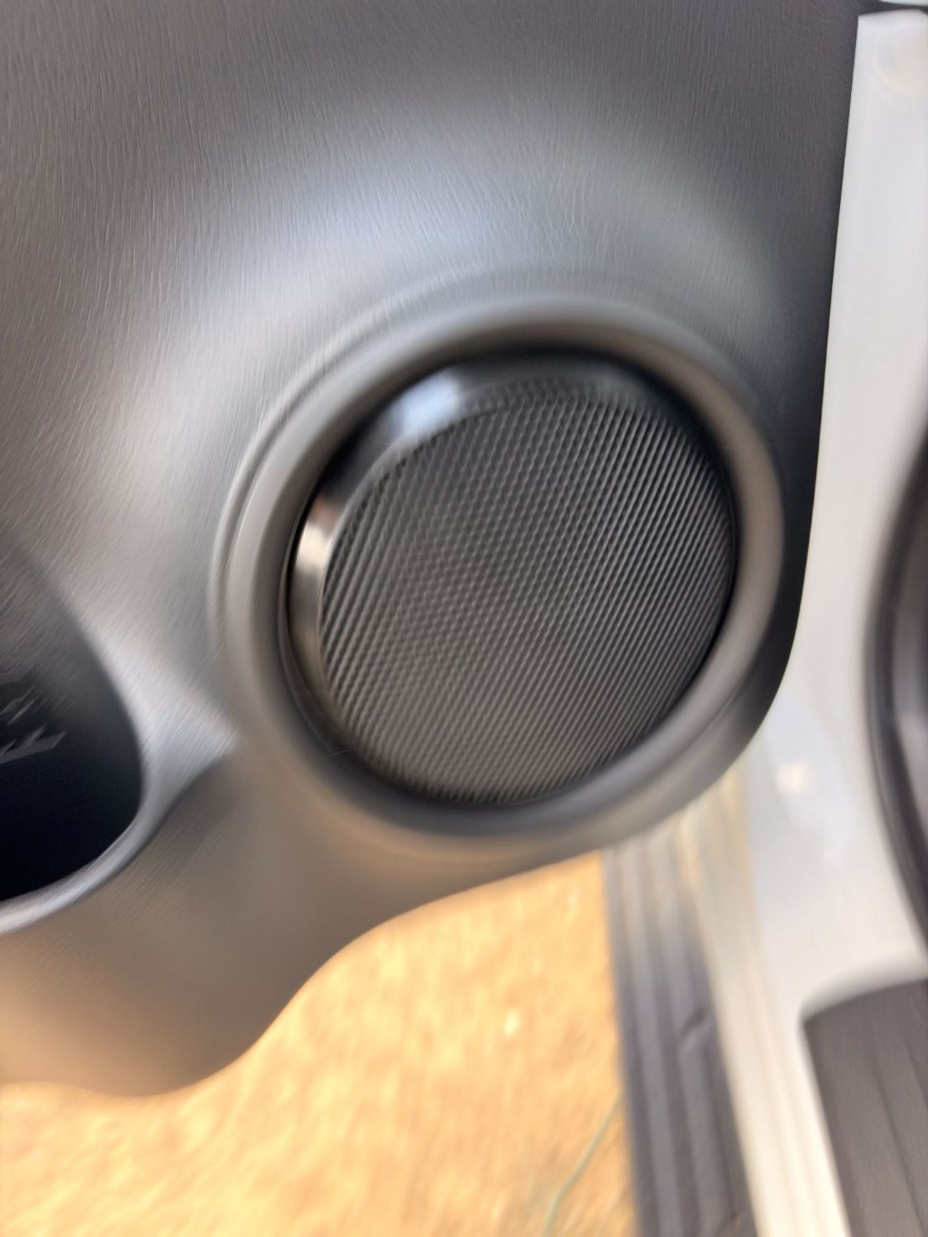 Toyota Hilux Toyota Hilux 2.4L - SR5 4x4 Automatic Diesel - Full Option