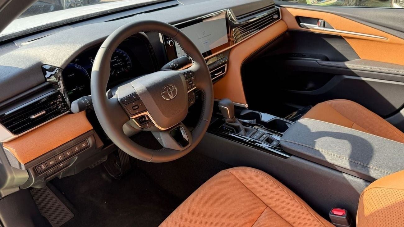 Toyota Camry Toyota Camry Hybrid Lumiere 2.5L | 2025 | 0KM | GCC