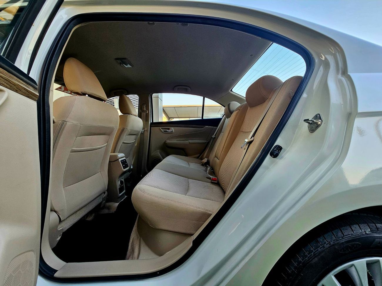 سوزوكي سياز CIAZ GL/ 1.5L GCC/ LOW MILEAGE/ IMMACULATE CONDIITON