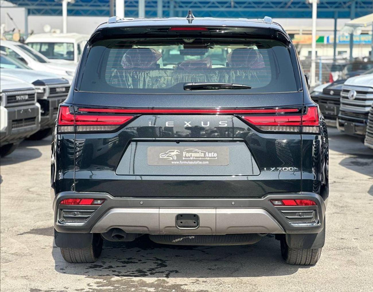 Lexus LX700h Urban Signature 3.5L HEV A/T // 2026 // Full With Radar & Head Up Disable , 360 Camera , Wireless Ch