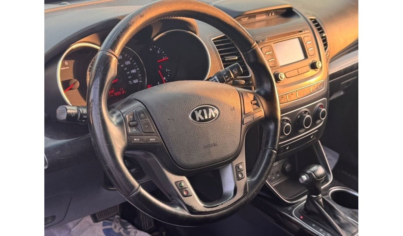 Kia Sorento Base 3.3L AWD