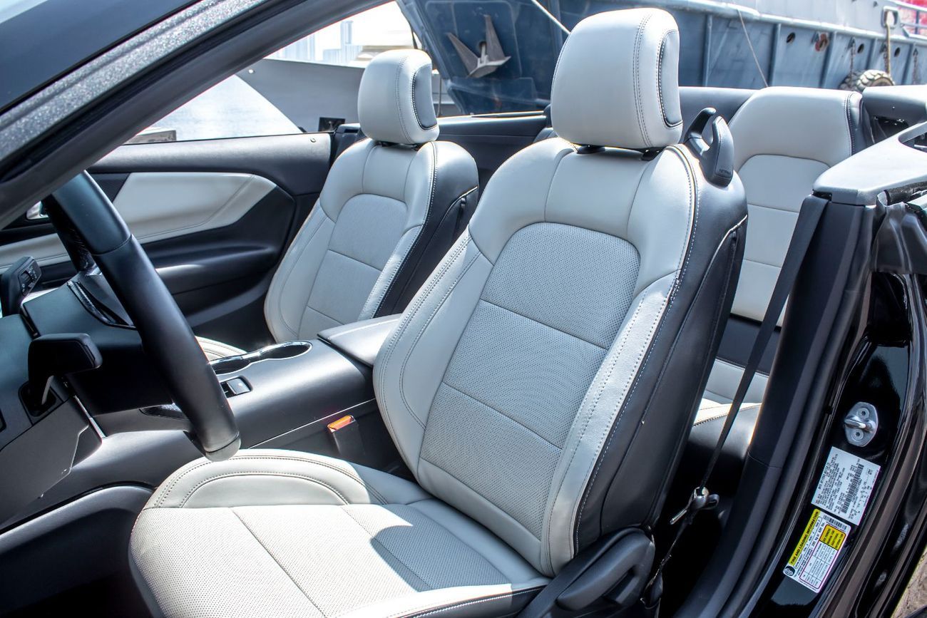 Ford Mustang EcoBoost Premium 2.3L Convertible A/T 2200 AED M/P FOR 5 YEARS WITH ZERO DOWN PAYMENT