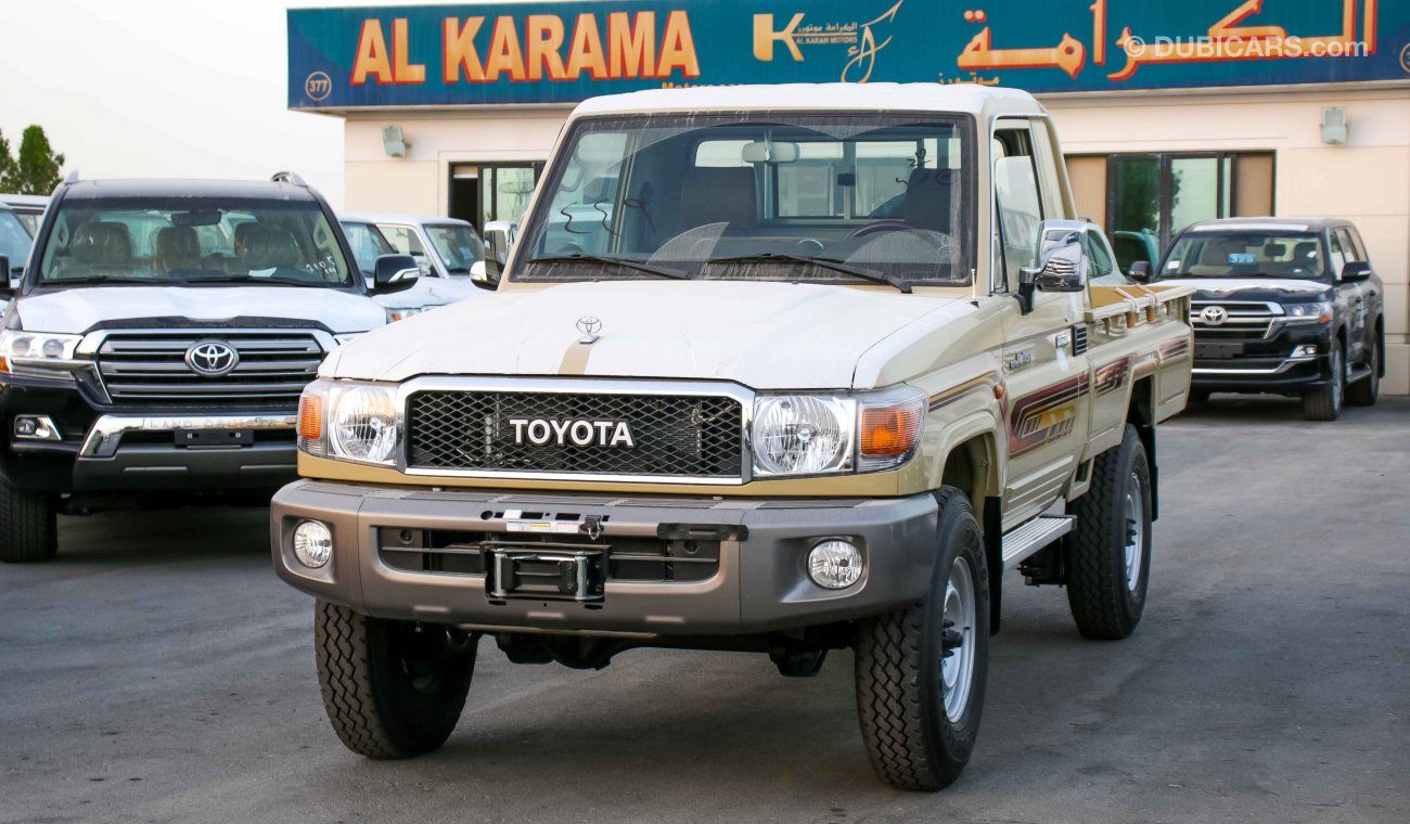 تويوتا لاند كروزر بيك آب Toyota Land Cruiser Pickup LX V6 4.0L - diff lock – winch