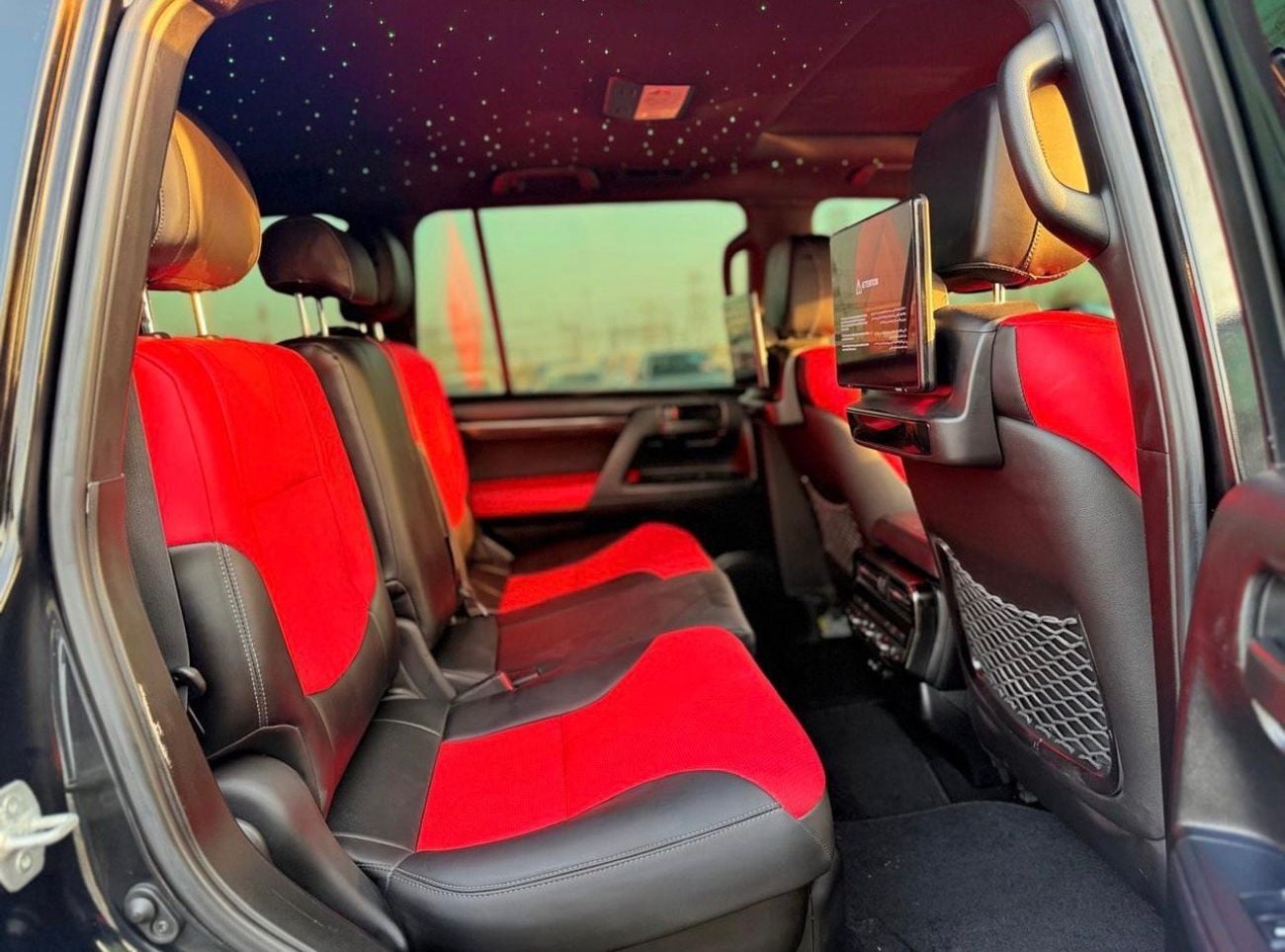 Toyota Land Cruiser Toyota landcuriser GXR V6 Years 2018 upgrade inside and outside 2025 full option 4.0 L petrol