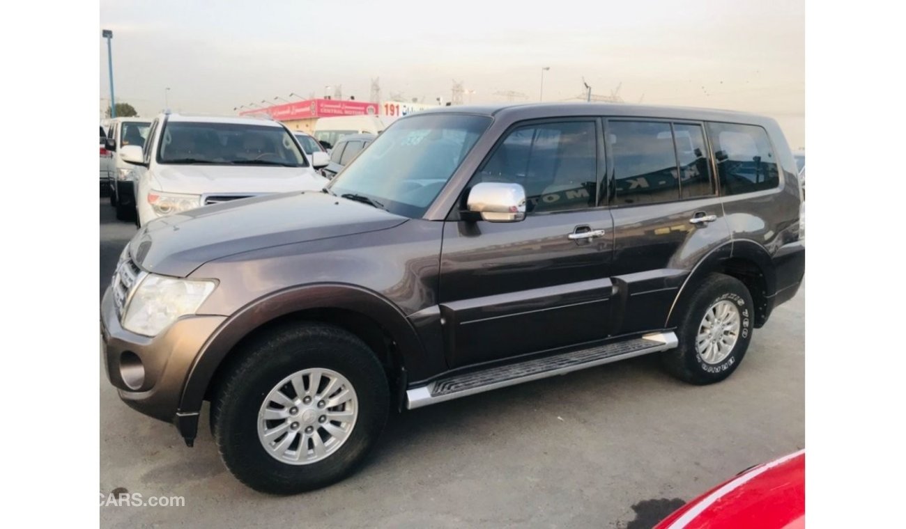 Mitsubishi Pajero Mitsubishi pajero 2013