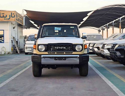 Toyota Land Cruiser 70 LC76 | STANDARD OPTION | 4.0L PETROL V6 | M/T | WOOD | STEERING | WINCH SNORKEL (CODE # LC76)
