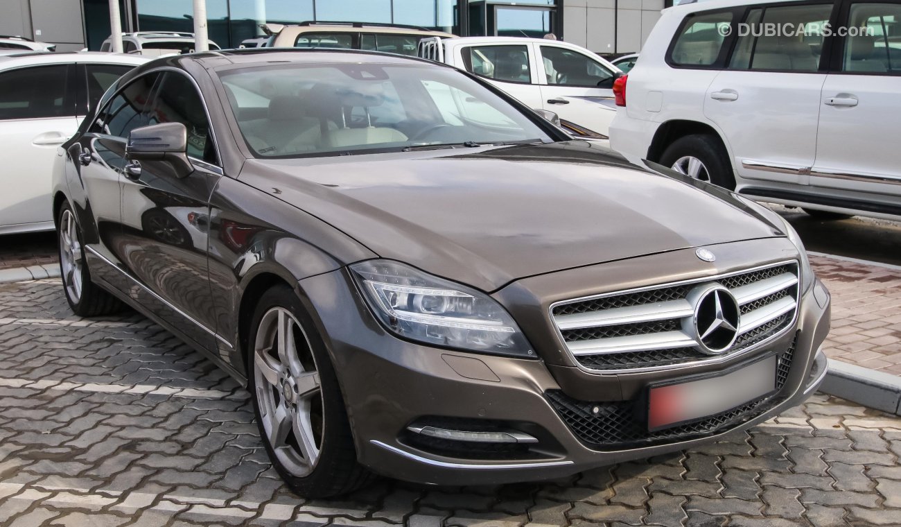 Mercedes-Benz CLS 350 With CLS 500 body kit