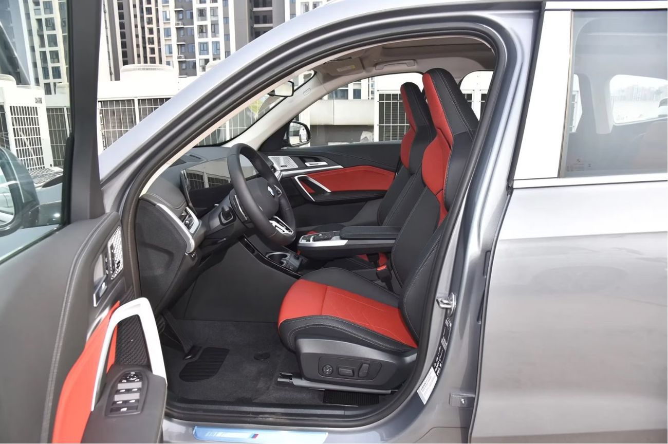 بي أم دبليو X1 xDrive25Li M Sport Package