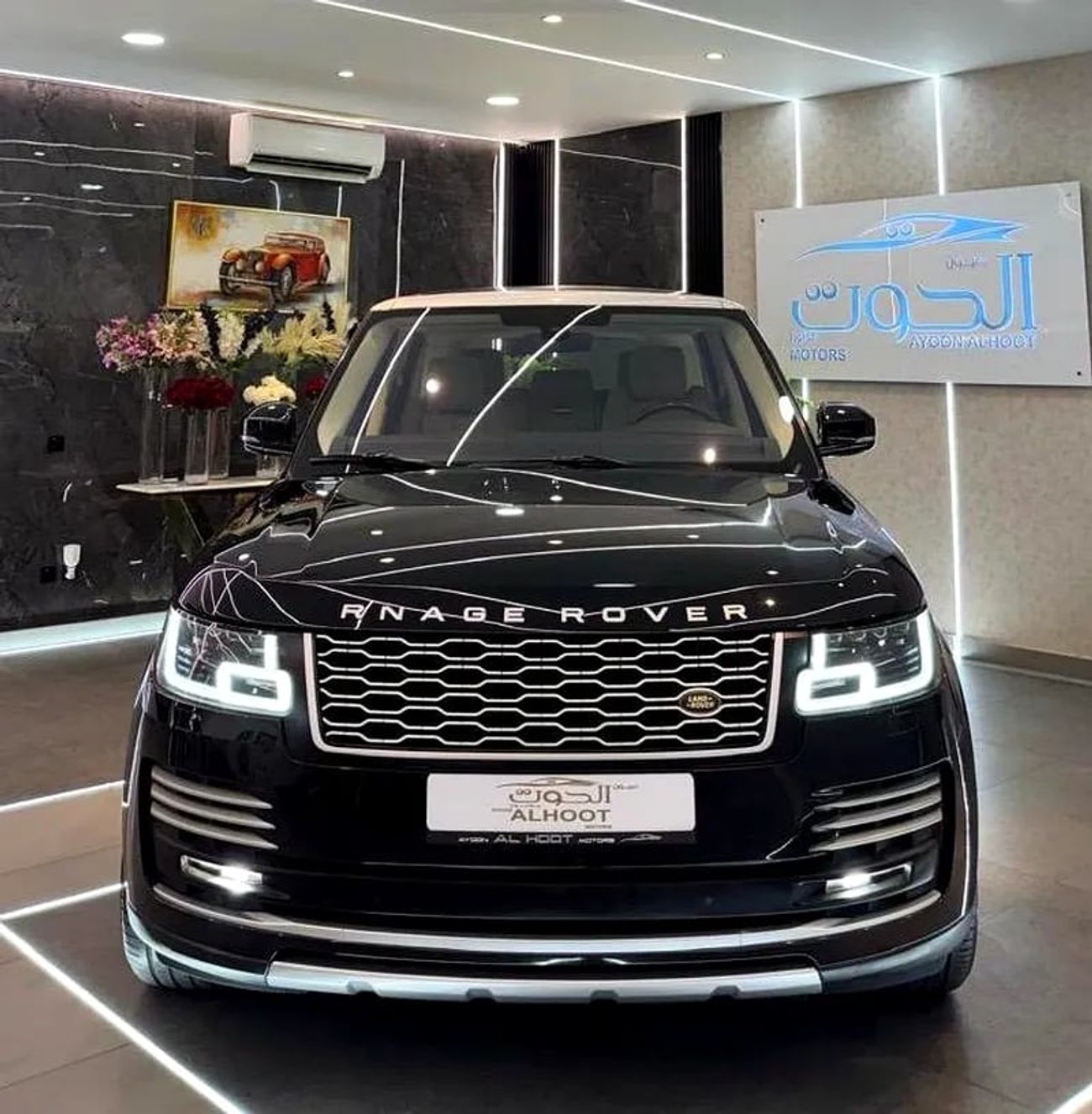 Land Rover Range Rover Supercharged 5.0L SUPERCHARGED RR VOGUE V8 || FACELIFT || GCC || FULLY LOADED || SCREENS || CONDITIO