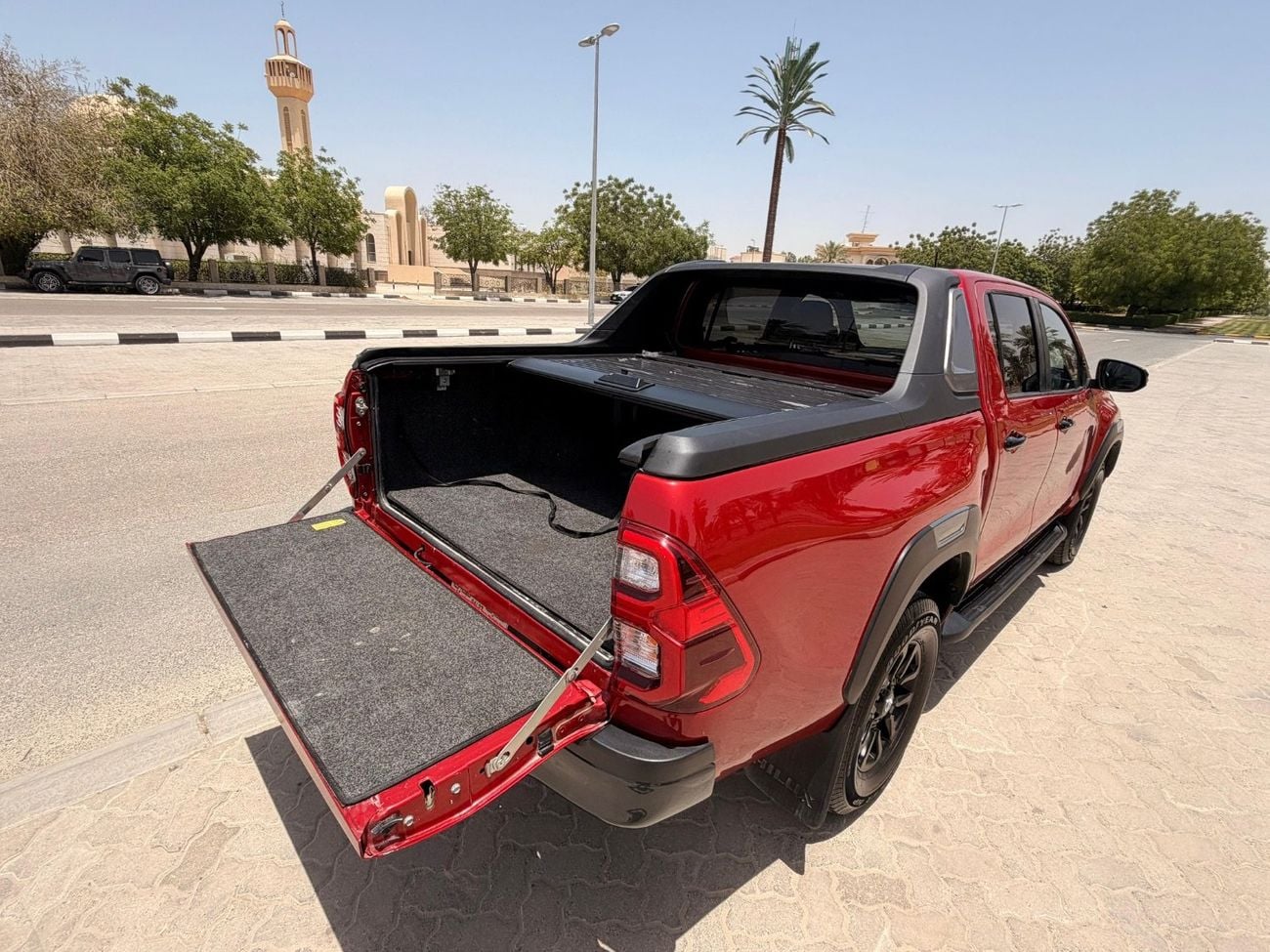 Toyota Hilux Rogue