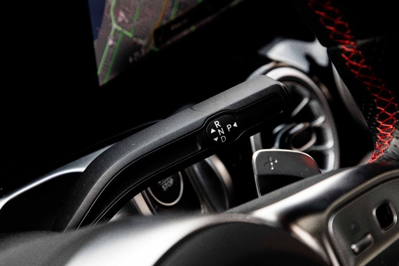 Mercedes-Benz EQB 350 SUV 4Matic | 3,330 P.M  | 0% Downpayment | Mercedes-Benz EQB 350!