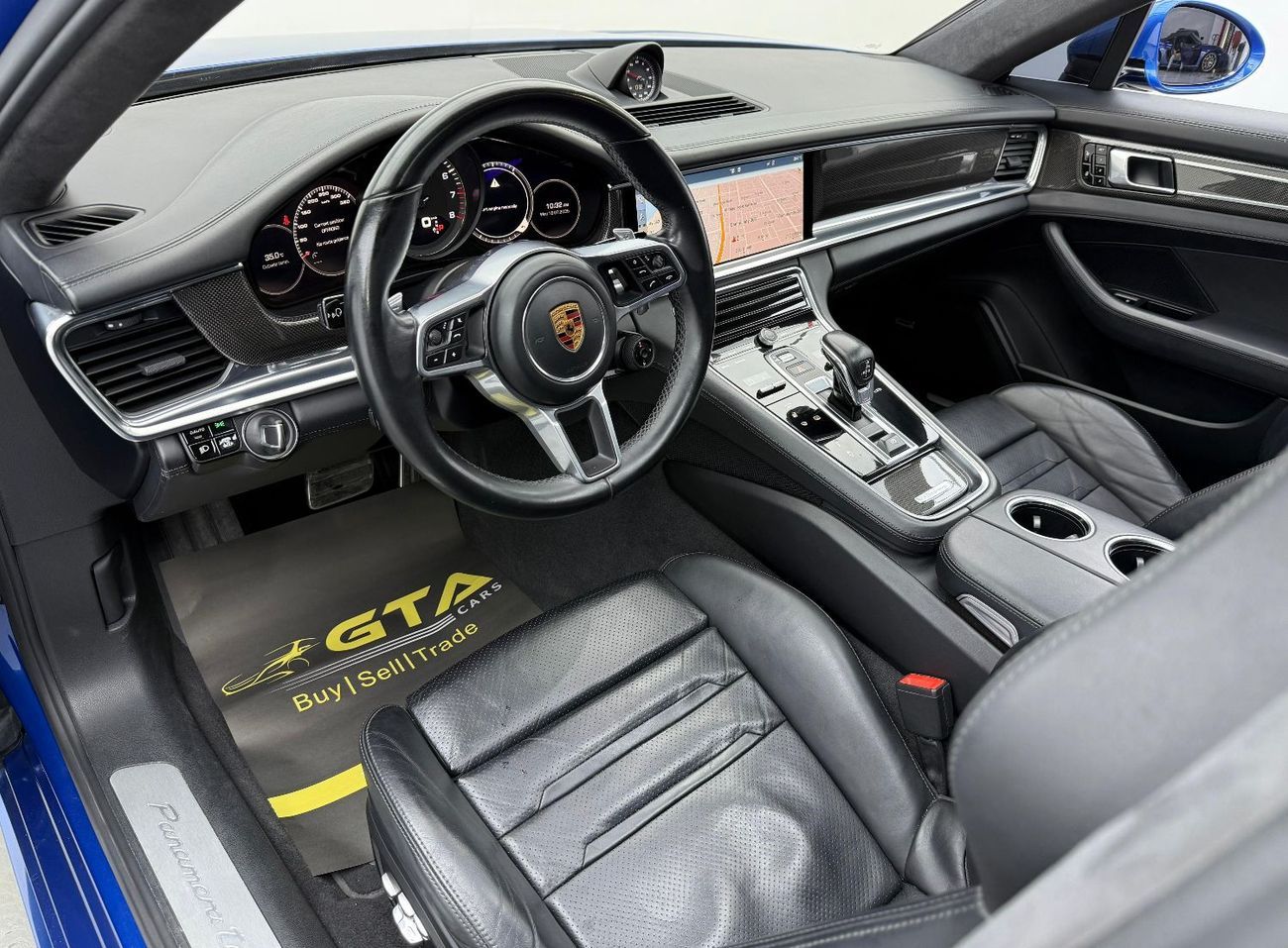 Porsche Panamera Turbo 4.0L AWD 2017 Porsche Panamera Turbo, Full Porsche Service History, Sport Chrono Package, Full