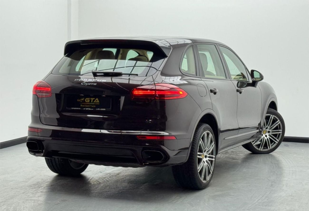 Porsche Cayenne Std 3.6L 2016 Porsche Cayenne, Service History, Excellent Condition, GCC