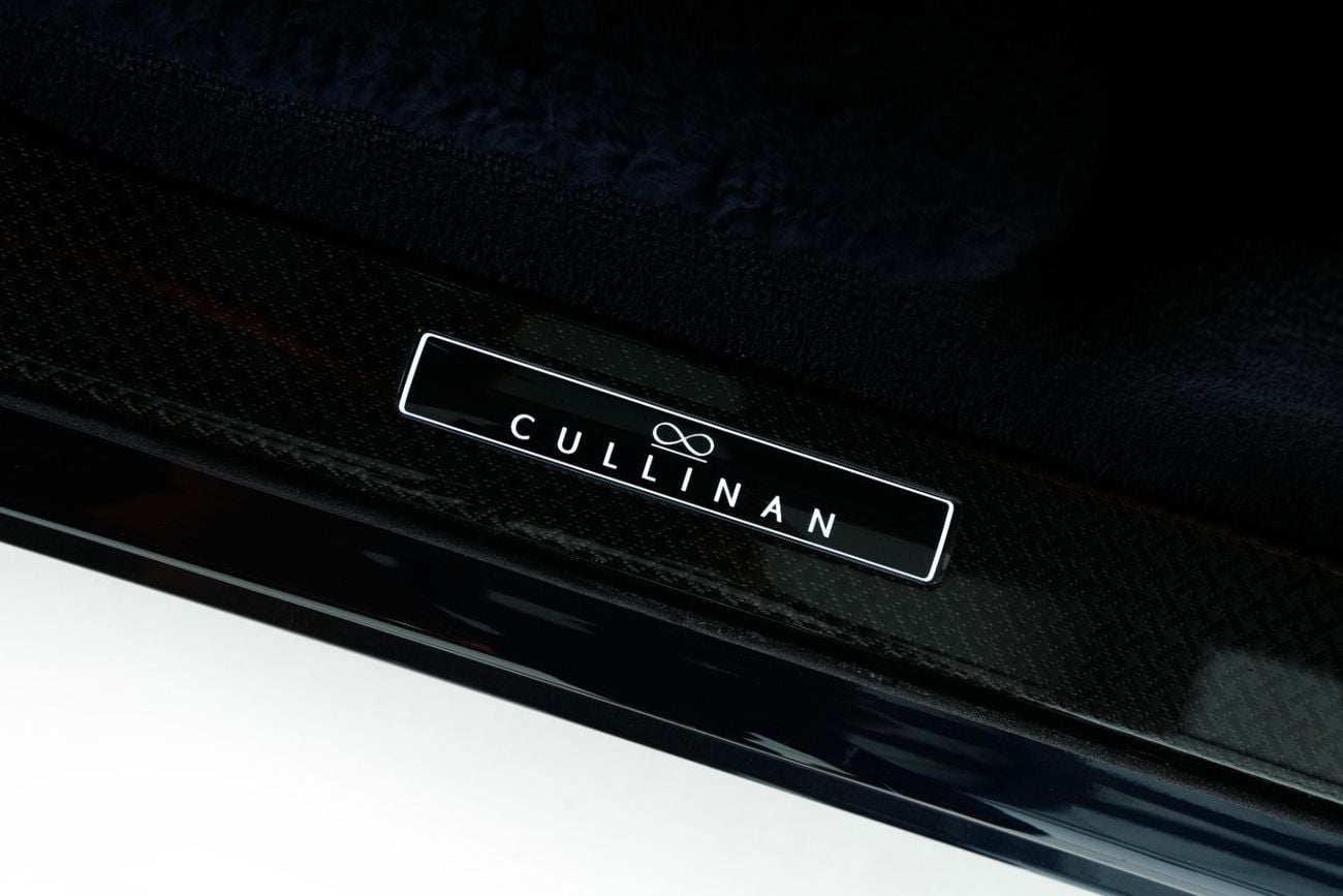 Rolls Royce Cullinan BLACK BADGE Series II Black Badge-GCC-AGMC Warranty & Service Contract-VIP Seats-Mandarin Interior