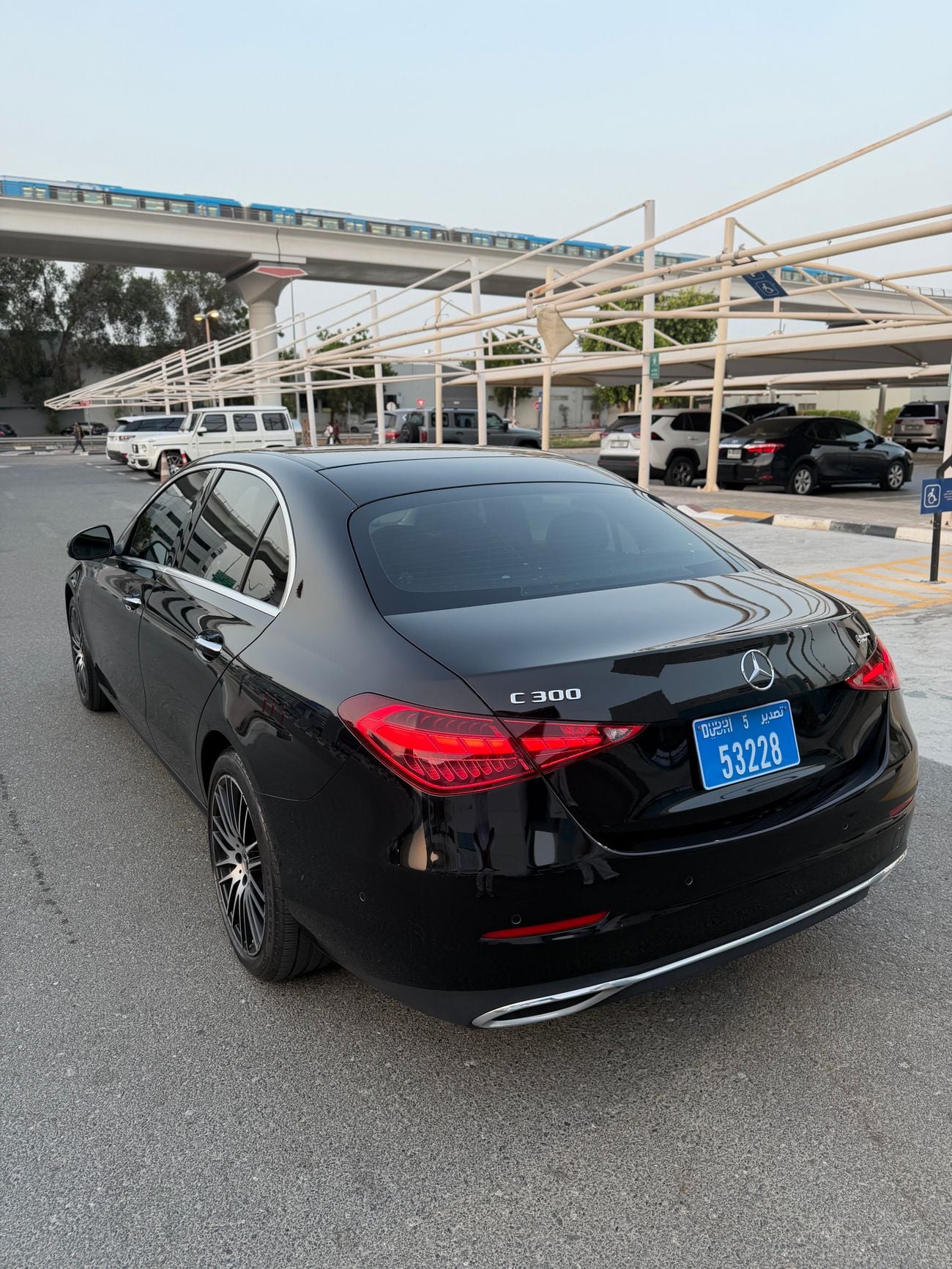 مرسيدس بنز C 300 STD (NON GCC)