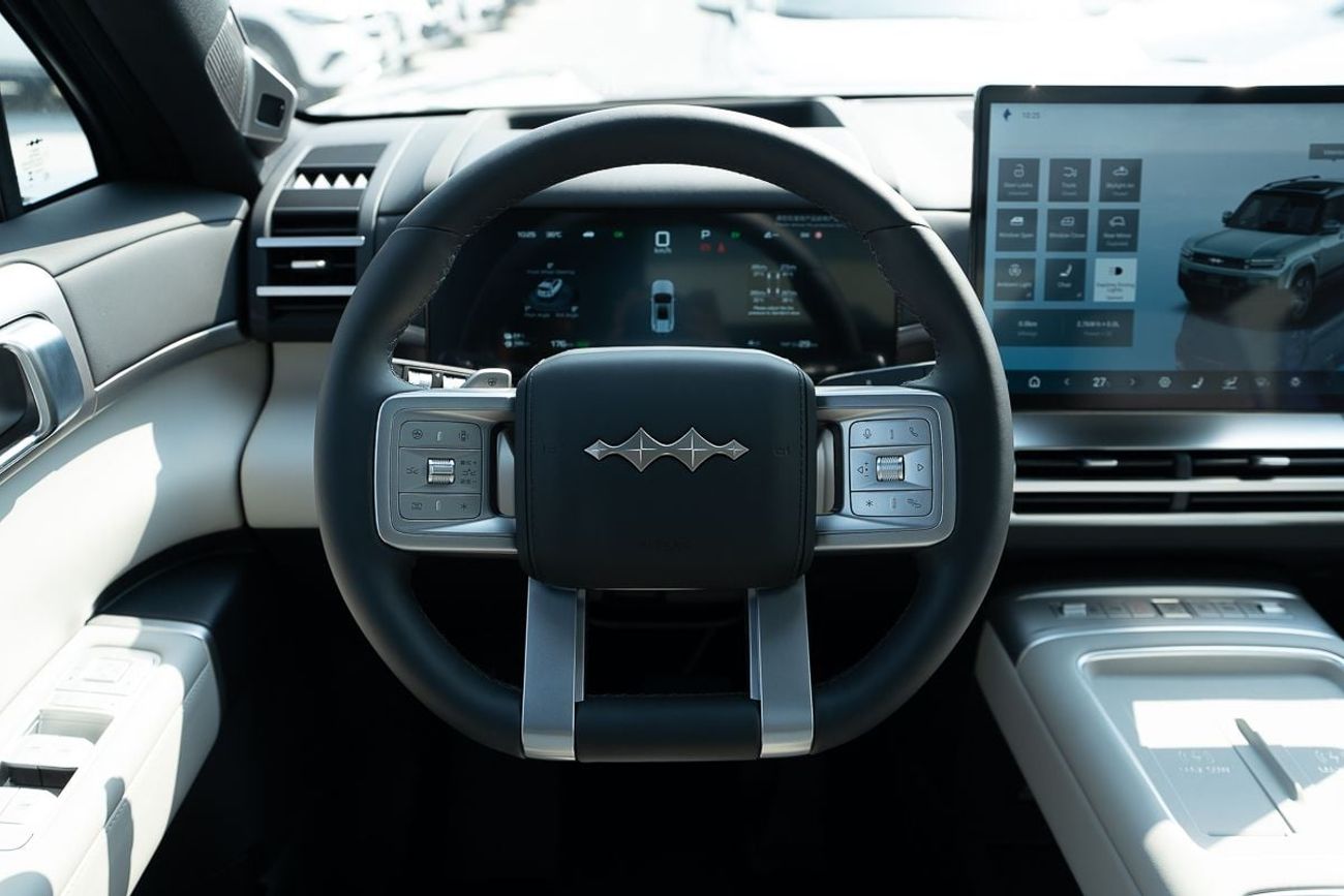 BYD Leopard Titanium 7 Ultra 4WD 2025