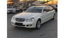 Mercedes-Benz E 280 Mercedes Benz E280 model 2009 GCC cr prefect condition low mileage 6 door