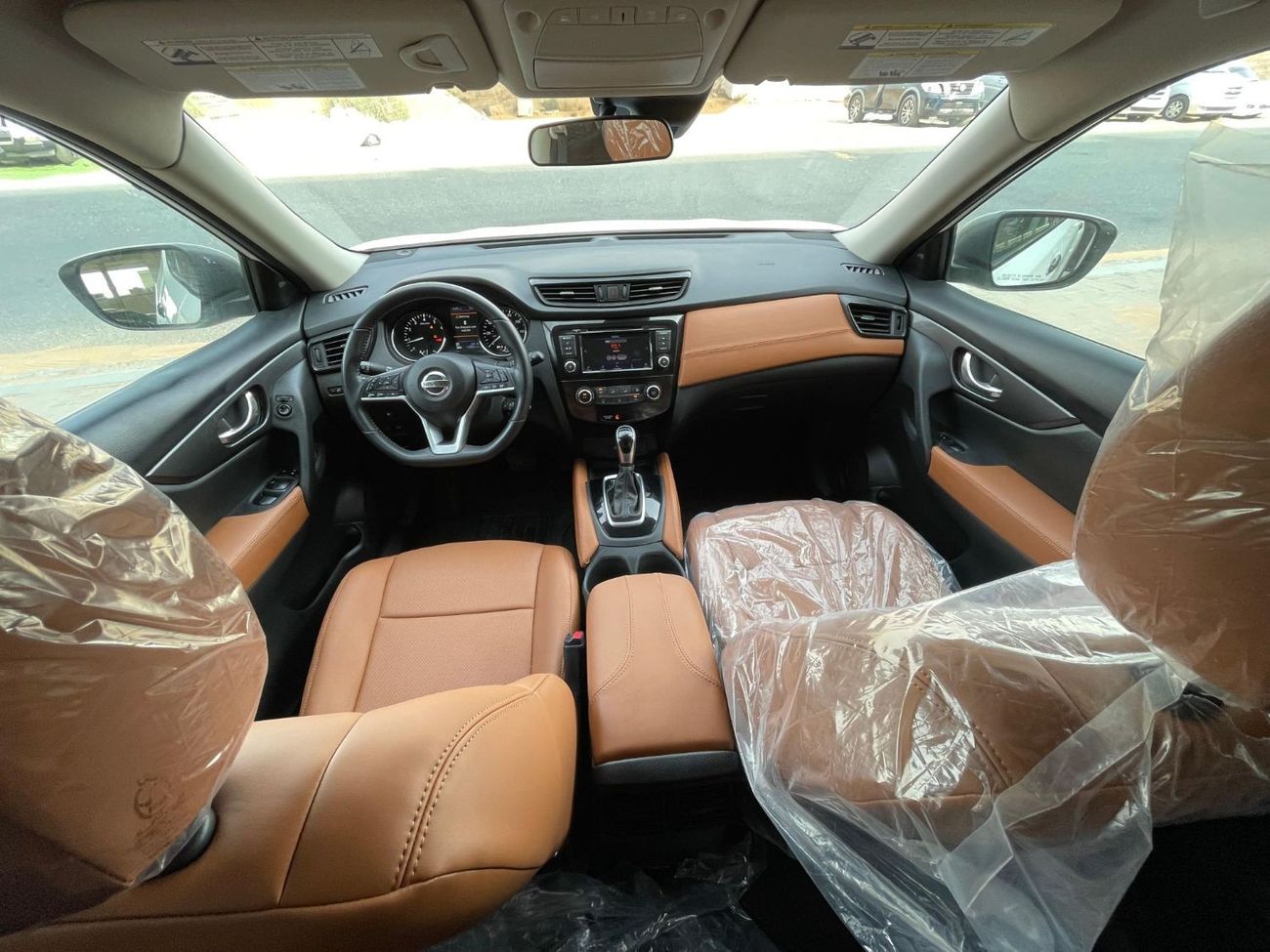 نيسان روج روج اكس-تريل / اصدار خاص / بحالة ممتازة