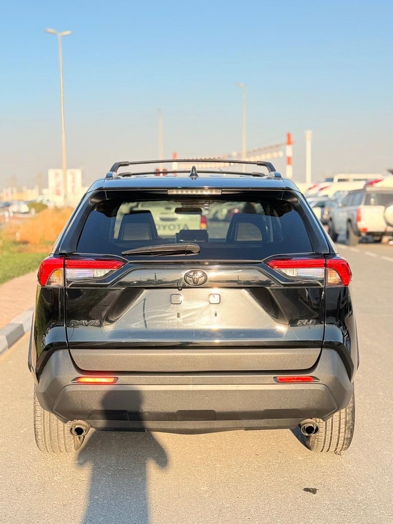 Toyota RAV4 XLE premium 2.5 L Full option