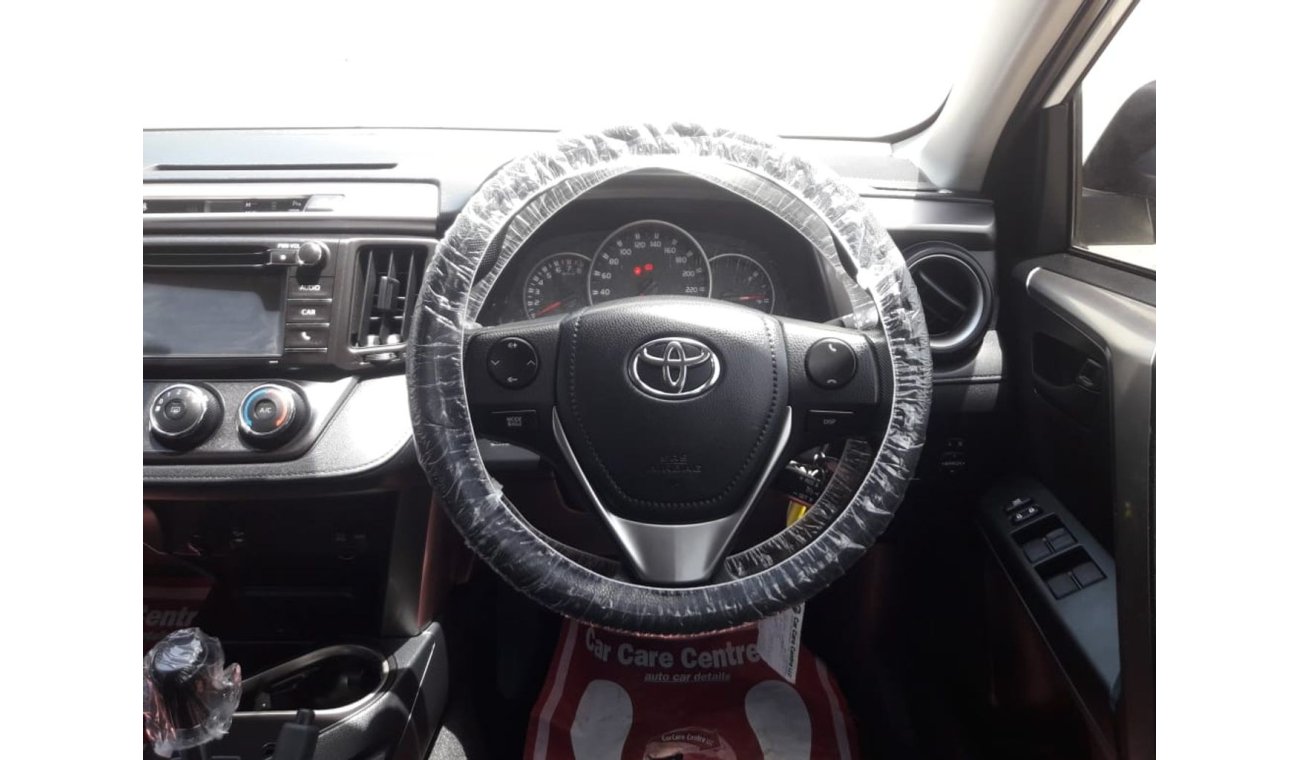 تويوتا راف ٤ Toyota RAV 4 RIGHT HAND DRIVE (Stock no PM 646 )