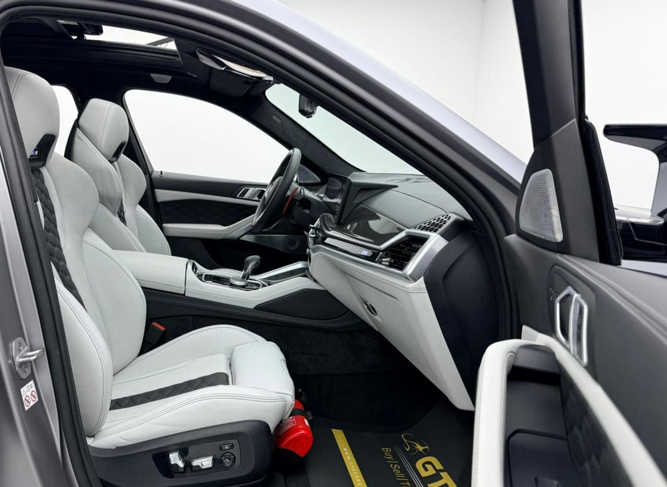 BMW X6 M 2025 BMW X6M Competition, 2029 BMW Warranty + Service Pack, Full BMW Service History, Low Km, GCC